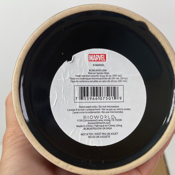 Marvel Spider-Man 20 Oz Ceramic Heat Reactive Mug - Picture 4 of 6